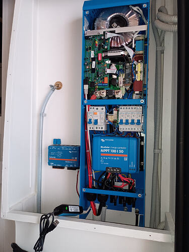 EasySolar-Cerbo